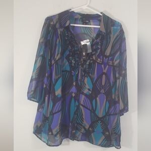 East 5th Woman NWT Victoria Blouse. Plus Size 1X. Sheer Exterior w/ Inner Liner.